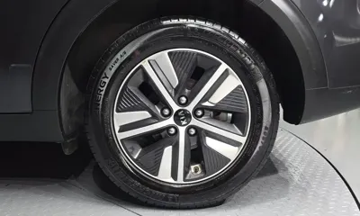 Kia Niro 2020, 82620 км, за 11004.75 USD