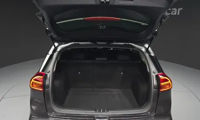 Kia Niro 2020, 82620 км, за 10994.02 USD - фото 20