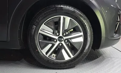 Kia Niro 2020, 82620 км, за 10994.02 USD - фото 21