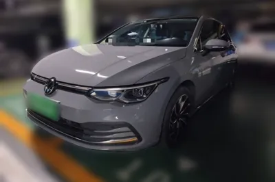 Volkswagen Golf · 2021 год