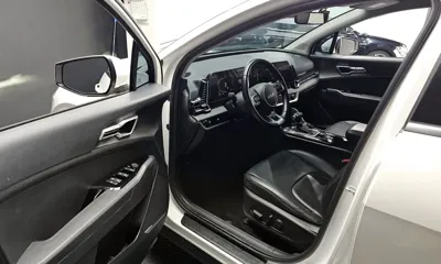 Kia Sportage 2023, 89122 км, за 13653.67 USD - фото 10