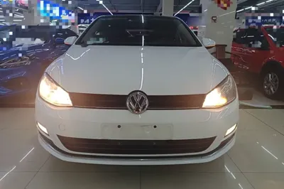 Volkswagen Golf 2016, 110400 км, за 7047 USD
