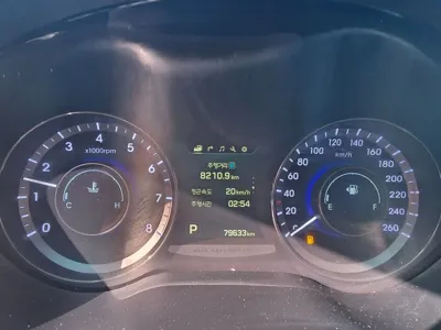 Hyundai Grandeur 2015, 79000 км, за 4759.39 USD - фото 7