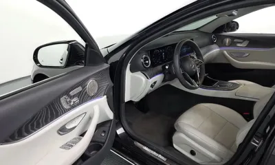 Mercedes-Benz E-Class 2023, 56471 км, за 31791.55 USD - фото 10