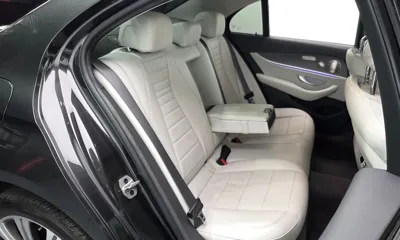Mercedes-Benz E-Class 2023, 56471 км, за 31791.55 USD - фото 11