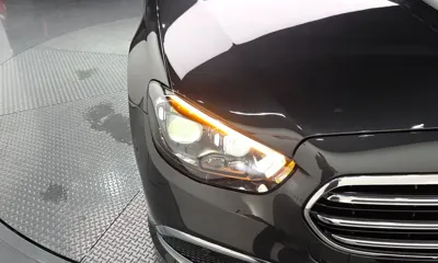 Mercedes-Benz E-Class 2023, 56471 км, за 31791.55 USD - фото 22