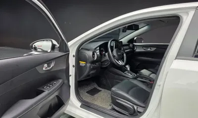Kia K3 2020, 7655 км, за 10097.73 USD - фото 10