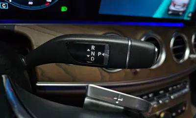 Mercedes-Benz E-Class 2021, 64848 км, за 25612.68 USD - фото 9