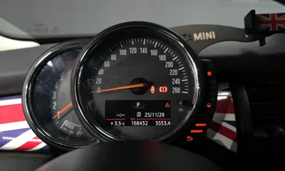 MINI Cooper 2017, 168432 км, за 3900.06 USD - фото 8