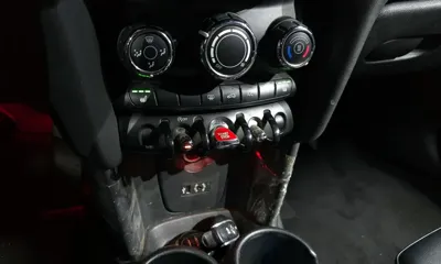MINI Cooper 2017, 168432 км, за 3900.06 USD - фото 17