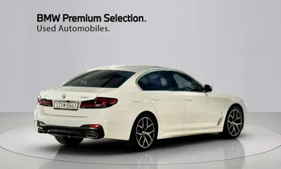 BMW 5-Series 2023, 55899 км, за 29253.06 USD