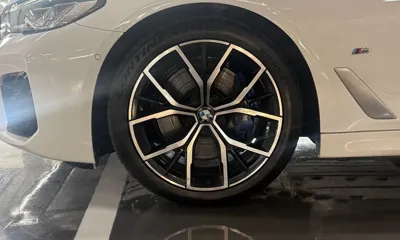 BMW 5-Series 2023, 55899 км, за 29253.06 USD
