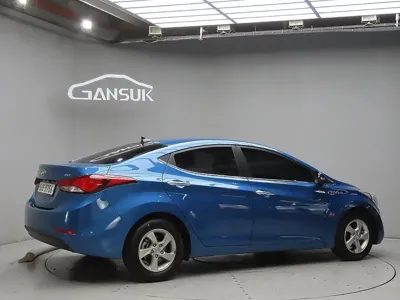 Hyundai Avante 2014, 77625 км, за 3610.35 USD