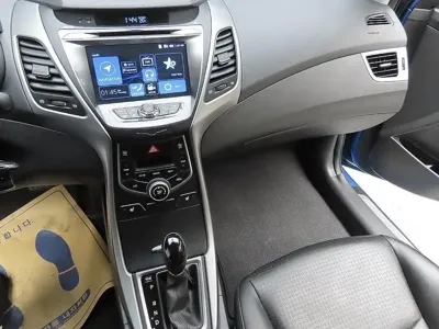 Hyundai Avante 2014, 77625 км, за 3610.35 USD - фото 7