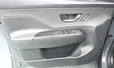 Hyundai Kona 2023, 24040 км, за 16501.67 USD - фото 24