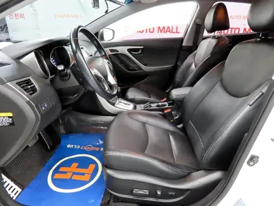Hyundai Avante 2012, 73969 км, за 2797.3 USD - фото 10