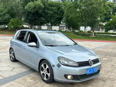 Volkswagen Golf 2010, 120000 км, за 2478.99 USD
