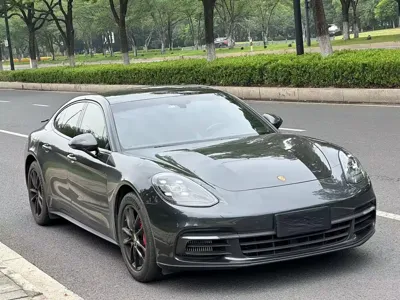 Porsche Panamera 2019, 90000 км, за 61753.59 USD