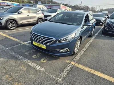 Hyundai Sonata · 2015 год