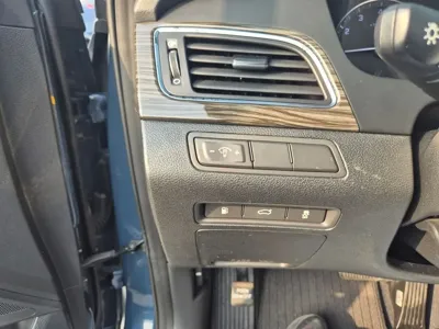 Hyundai Sonata 2015, 99256 км, за 6180.07 USD - фото 16