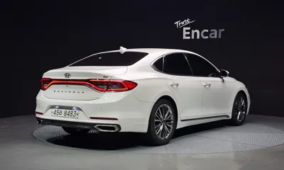 Hyundai Grandeur 2017, 92427 км, за 10083.28 USD