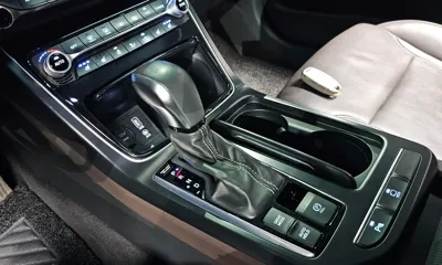 Hyundai Grandeur 2017, 92427 км, за 10083.28 USD - фото 9