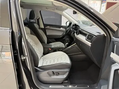 Volkswagen Tayron 2023, 13000 км, за 30322.95 USD - фото 21