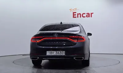 Hyundai Grandeur 2017, 111505 км, за 8210.72 USD