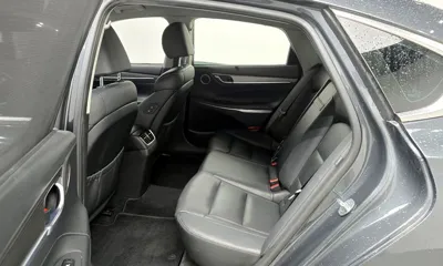 Hyundai Grandeur 2017, 111505 км, за 8210.72 USD - фото 12