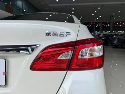 Nissan Sylphy 2021, 43000 км, за 6591.99 USD - фото 12
