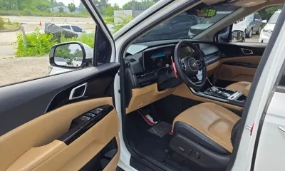 Kia Canival 2021, 112405 км, за 15938.08 USD - фото 10