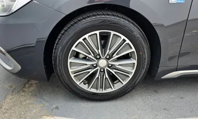 Hyundai Grandeur 2018, 189932 км, за 7100.98 USD