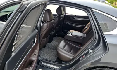 Hyundai Grandeur 2018, 189932 км, за 7100.98 USD - фото 11