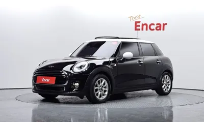MINI Cooper · 2016 год