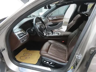 BMW 7-Series 2021, 131787 км, за 38147.86 USD - фото 7