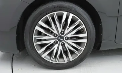 Kia K7 2020, 111856 км, за 11376.19 USD