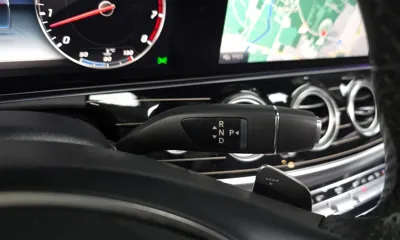 Mercedes-Benz E-Class 2018, 123015 км, за 14951.56 USD - фото 9