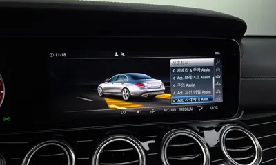 Mercedes-Benz E-Class 2018, 123015 км, за 14951.56 USD - фото 16