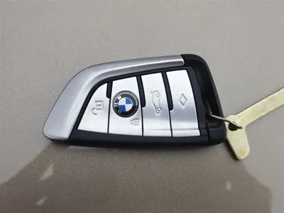 BMW 5 Series New Energy 2018, 61000 км, за 16054.43 USD - фото 19