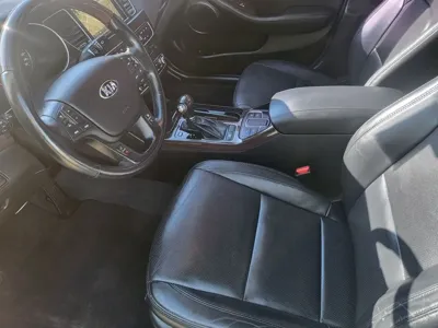 Kia K7 2016, 98388 км, за 5057.8 USD - фото 10