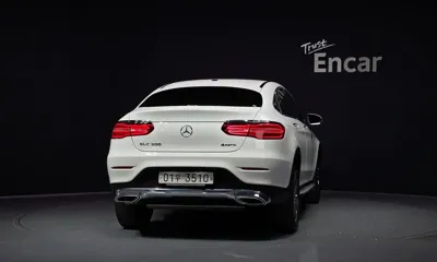 Mercedes-Benz GLC-Class 2017, 114987 км, за 15628.67 USD