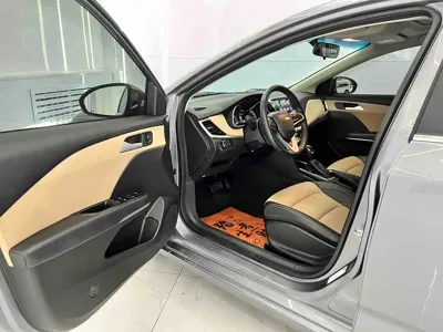 Chevrolet Monza 2023, 34000 км, за 9387.69 USD - фото 7