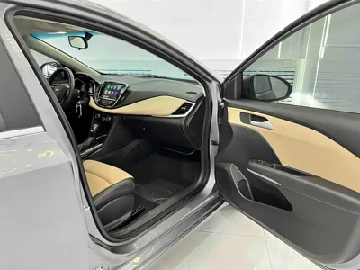 Chevrolet Monza 2023, 34000 км, за 9387.69 USD - фото 18