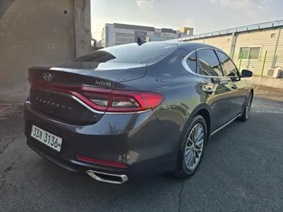 Hyundai Grandeur 2018, 95969 км, за 9580.44 USD - фото 6
