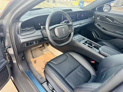 Lincoln Z 2022, 48000 км, за 18887.57 USD