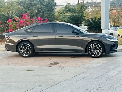 Lincoln Z 2022, 48000 км, за 18887.57 USD - фото 7