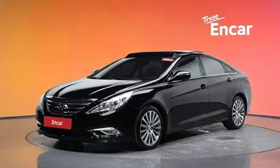 Hyundai Sonata · 2013 год