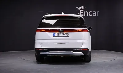 Kia Canival 2021, 125125 км, за 12365.69 USD