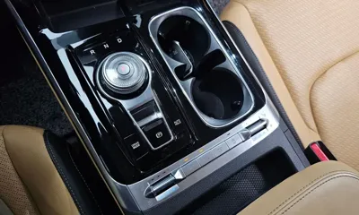 Kia Canival 2021, 125125 км, за 12365.69 USD - фото 9