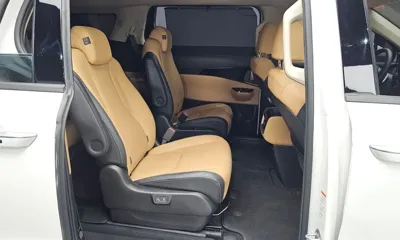 Kia Canival 2021, 125125 км, за 12365.69 USD - фото 11